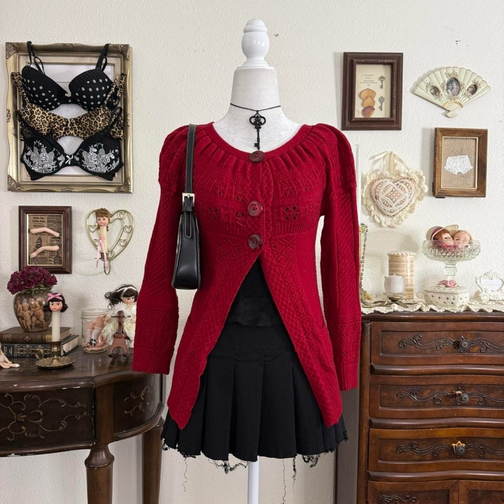 Girly grunge femme fatale vixen red cozy knit cardigan w‎ puff sleeves